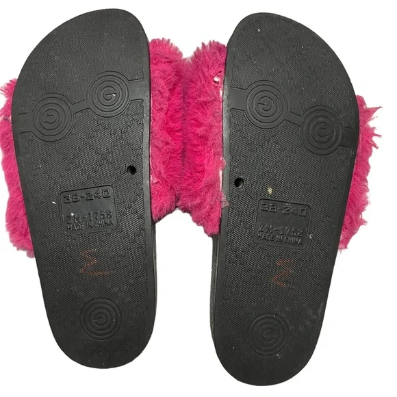 Golden road pink fur slides Women’s size 7US - Picture 4 of 6